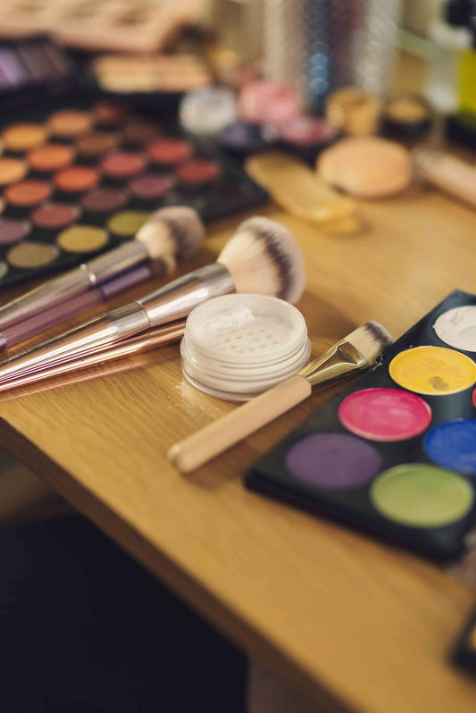 Top Makeup Brands in Pakistan | Cozmetica