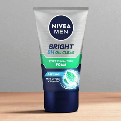 Nivea Men Bright 8H Oil Clear Pore Minimizing Foam